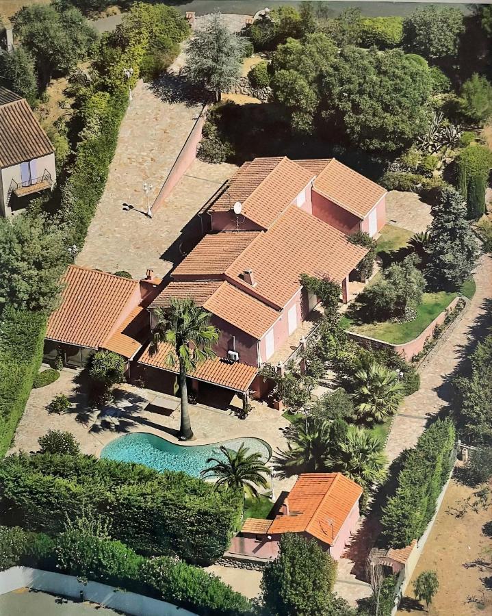 Fantastic Pool Villa 900M To The Beach; With Extravagant Big Garden Сен Максим Екстериор снимка