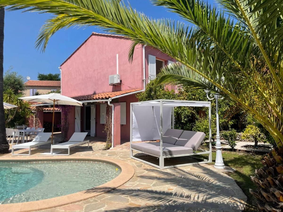 Fantastic Pool Villa 900M To The Beach; With Extravagant Big Garden Сен Максим Екстериор снимка