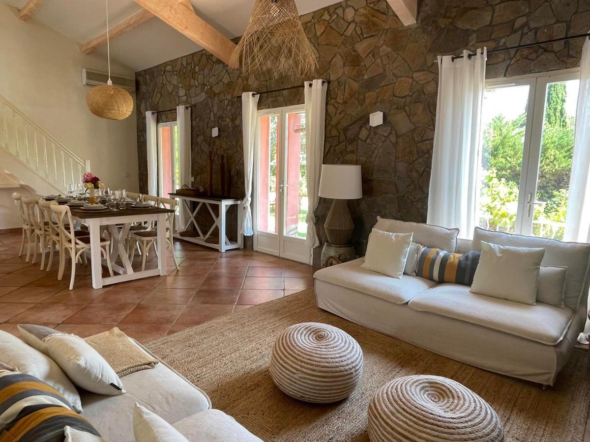 Fantastic Pool Villa 900M To The Beach; With Extravagant Big Garden Сен Максим Екстериор снимка