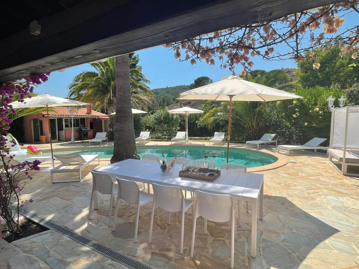 Fantastic Pool Villa 900M To The Beach; With Extravagant Big Garden Сен Максим Екстериор снимка