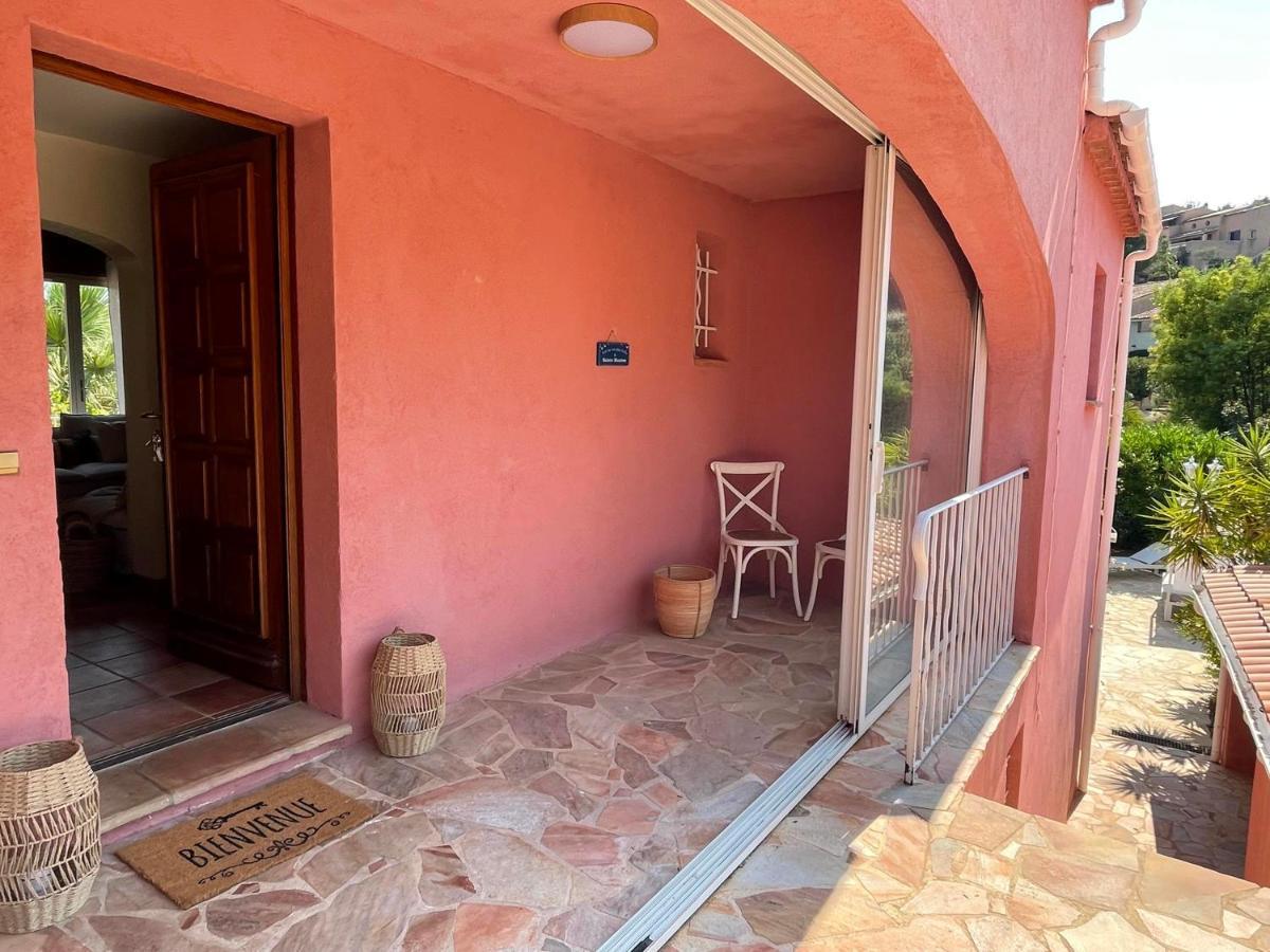 Fantastic Pool Villa 900M To The Beach; With Extravagant Big Garden Сен Максим Екстериор снимка